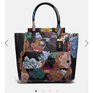 🥰😱 Coach X Kaffe Fassett Patchwork Troupe tote